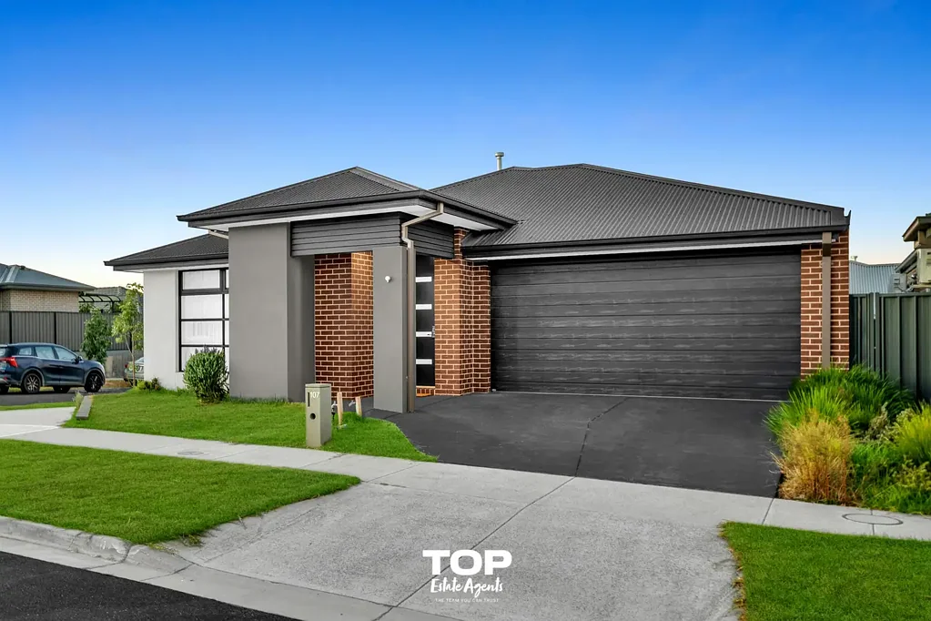 107 Yaralla Circuit, Clyde, VIC 3978