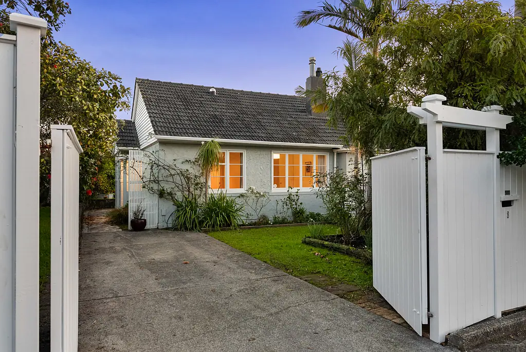 Westmere 2 Bedroom Lush Alfresco Entertainer | TaylorMade.