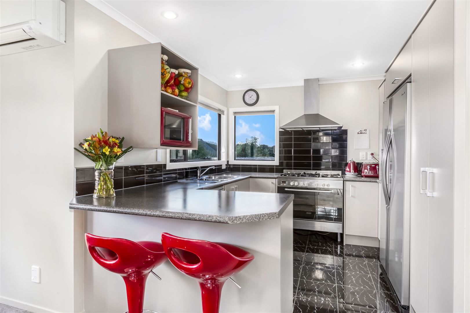 5 Dusky Crescent, Aotea, Porirua, 4 Bedrooms, 0 Bathrooms