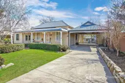 49 Last Street, Beechworth