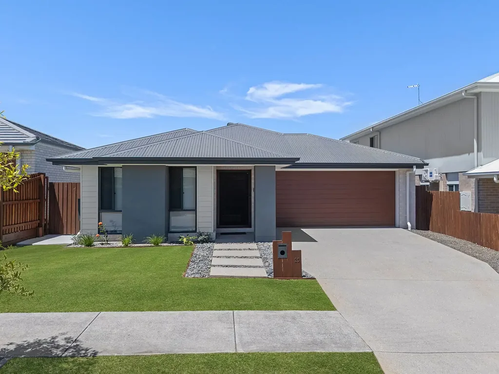 25 William Street, Deebing Heights, QLD 4306