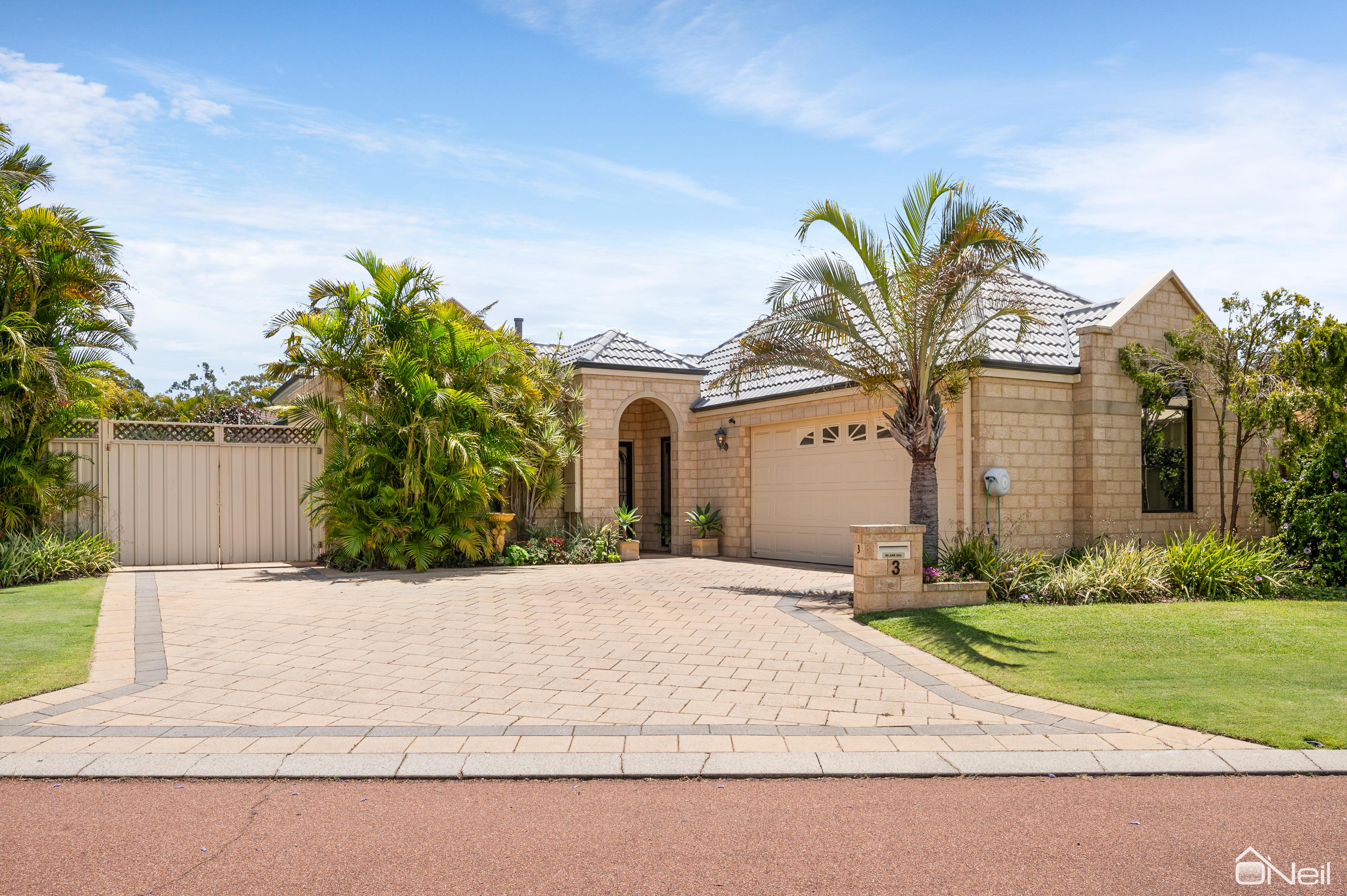 3 LUTON CT, CANNING VALE WA 6155, 0 rūma, 0 rūma horoi, House