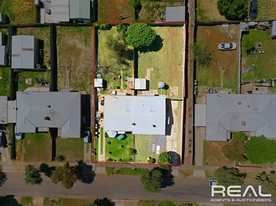 18 & 20 Johnston Road, Elizabeth Downs, SA 5113, 5 Schlafzimmer, 2 Badezimmer, House