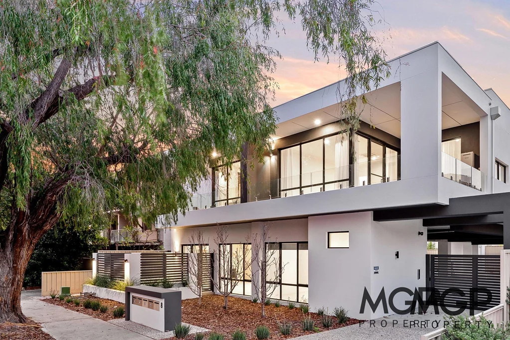 4/8 Comer Street, Como, WA 6152