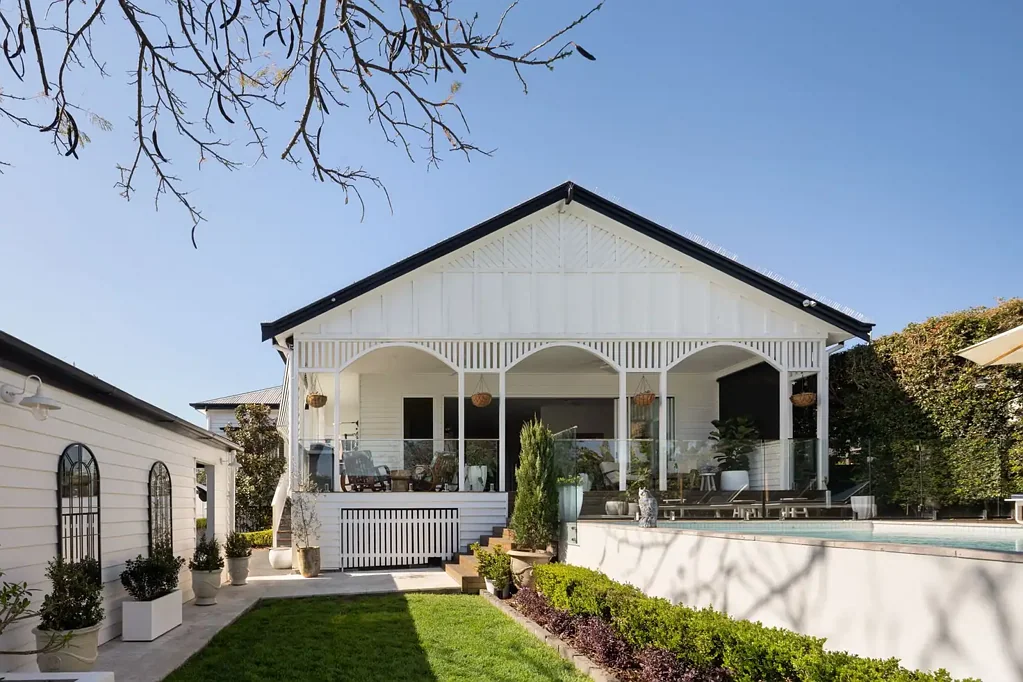 Camp Hill 4Zimmer Elevated Elegance in the Heart of Camp Hill