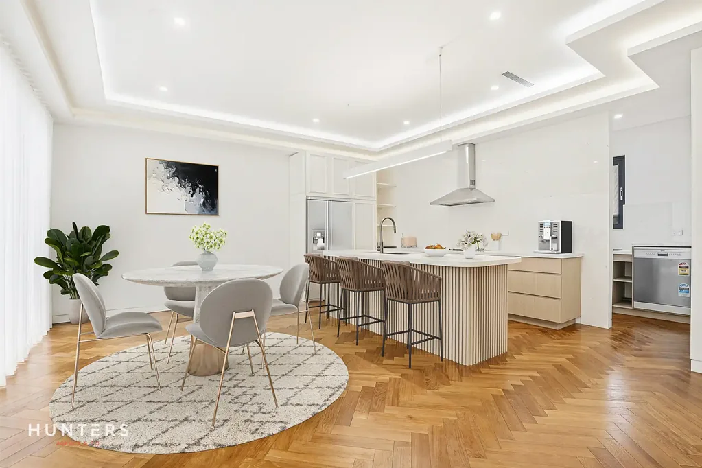 Oatlands 7 Bedroom Majestic Family Home showcasing elegance and space