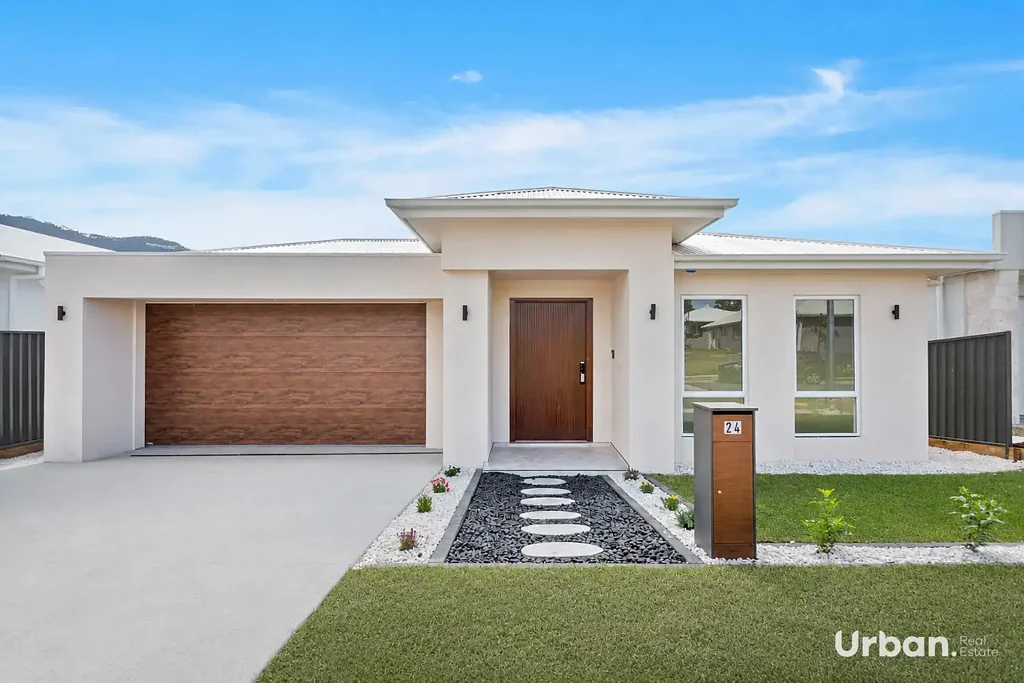Huntley 5房  Brand New Family Living with Exceptional Space & Style