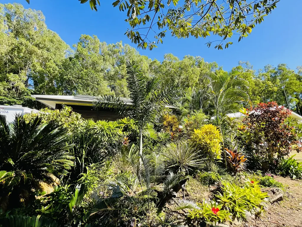 Wongaling Beach 2 Bedroom Your Private Studio on Half an Acre by the Beach ! Now Approved Class 1a!