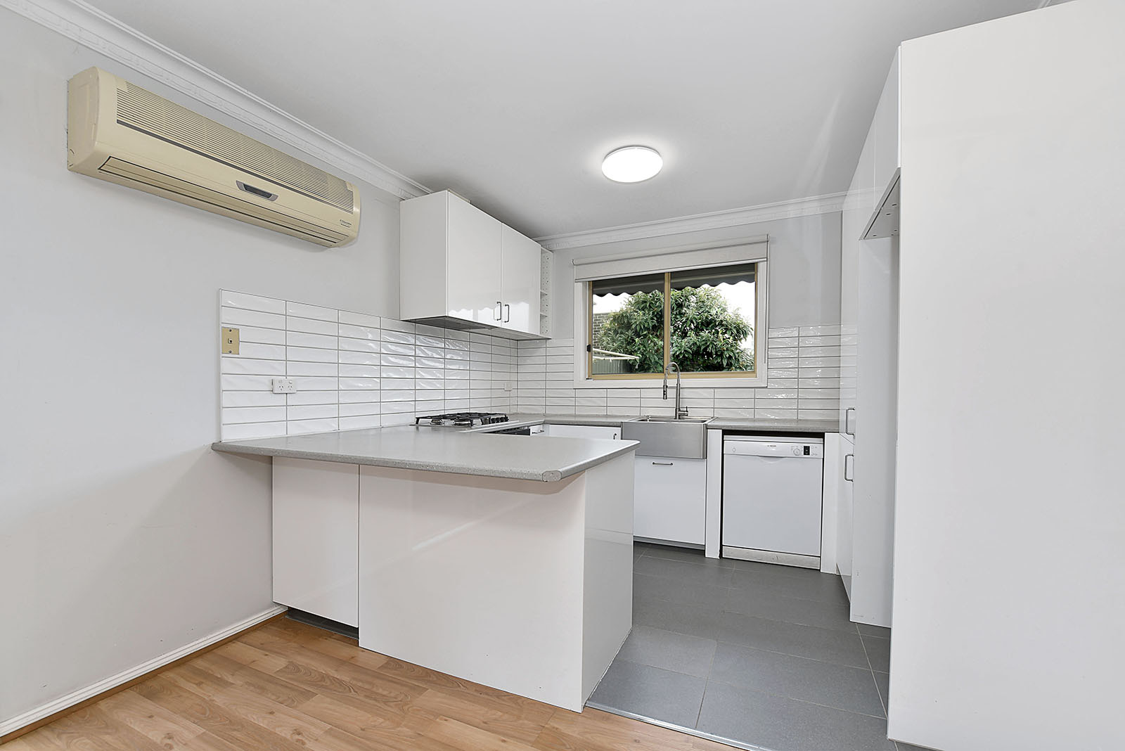 18 TREADWELL RD, ESSENDON NORTH VIC 3041, 0 phòng ngủ, 0 phòng tắm, Unit