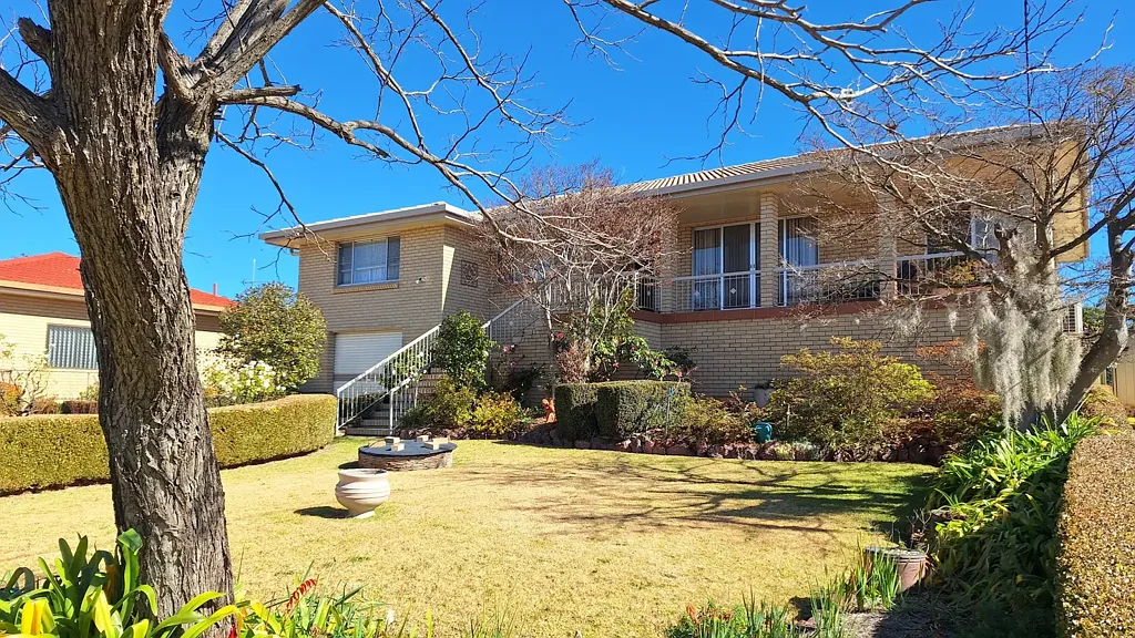 16 Smith St, Stanthorpe, QLD 4380