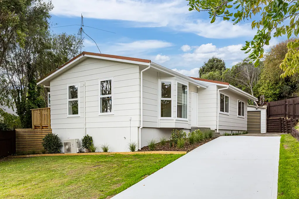 18 Transom Close, Whitby, Porirua, Wellington