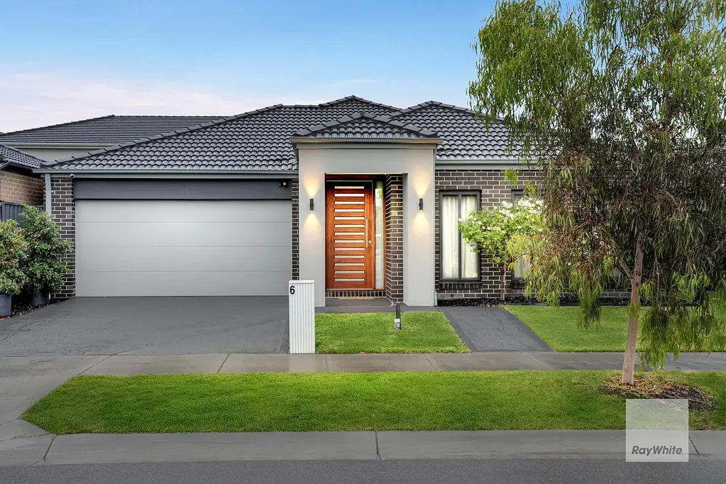 6 Tao Circuit, Greenvale, VIC 3059