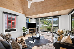 14/22-28 Mountjoy Parade, Lorne