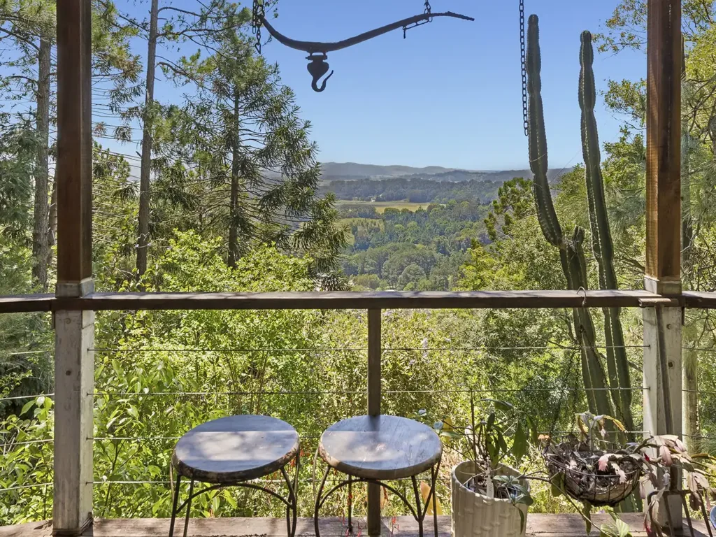 Farrants Hill 4房  Milopotamo – An Extraordinary 11.65-Acre Hinterland Sanctuary with Coastal Views