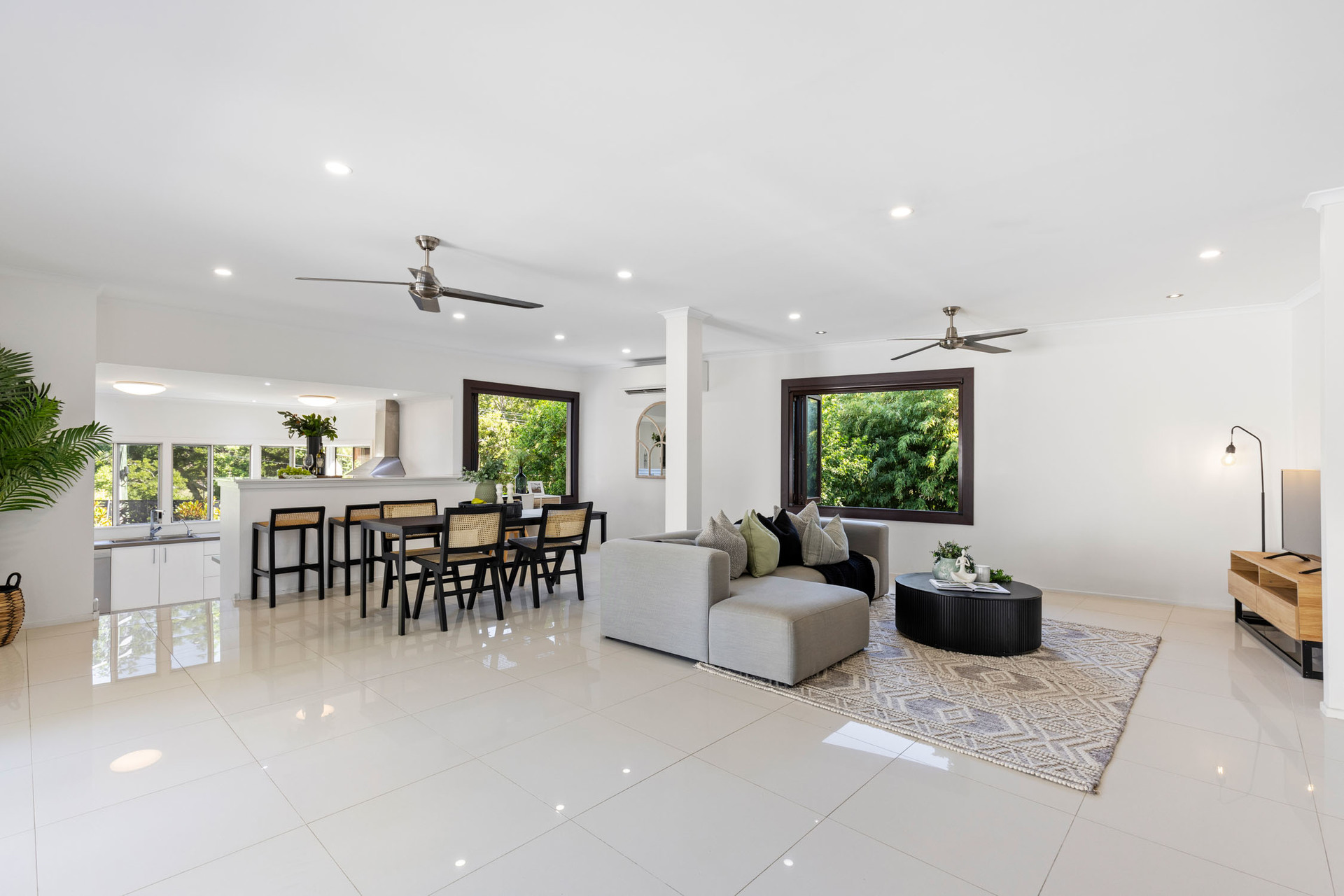 76 WITTON RD, INDOOROOPILLY QLD 4068, 0 ห้องนอน, 0 ห้องน้ำ, House