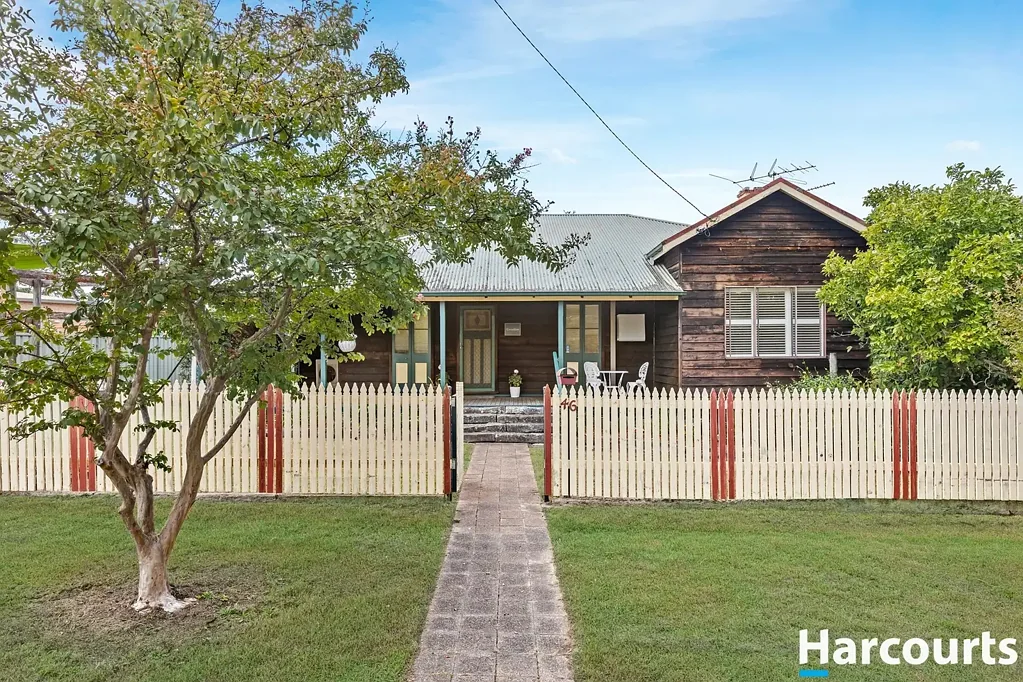 Clarence Town 3غرفة نوم Cute, Charming, Commercial & Residential Opportunity