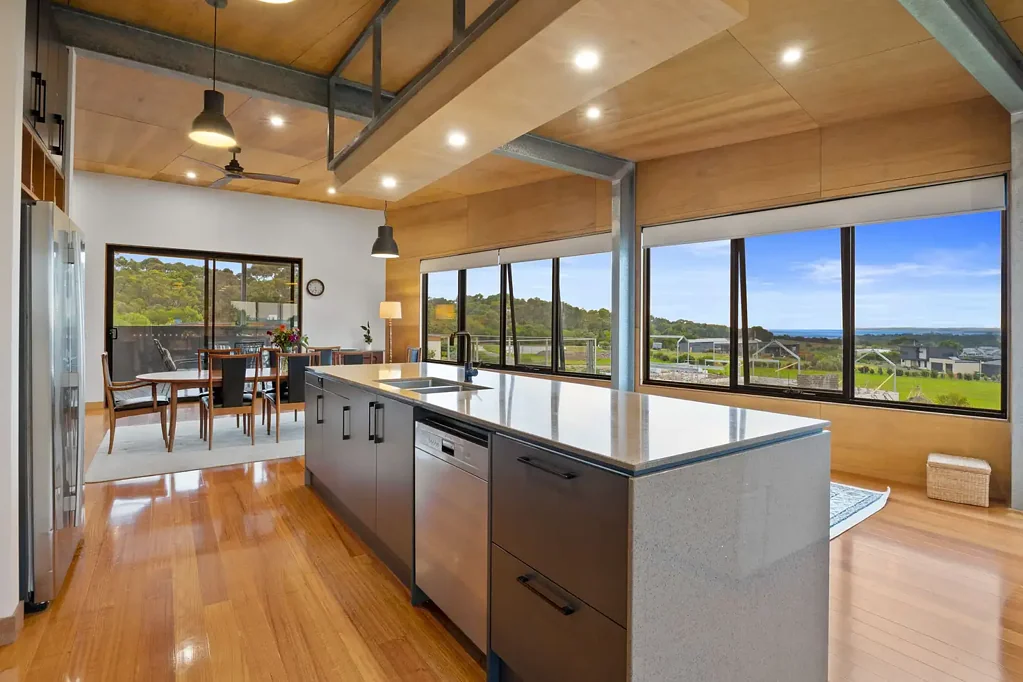 Inverloch 4房  Breathtaking Ocean Views