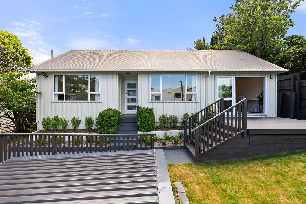 Karori 3房  Sunny And Renovated In Karori!