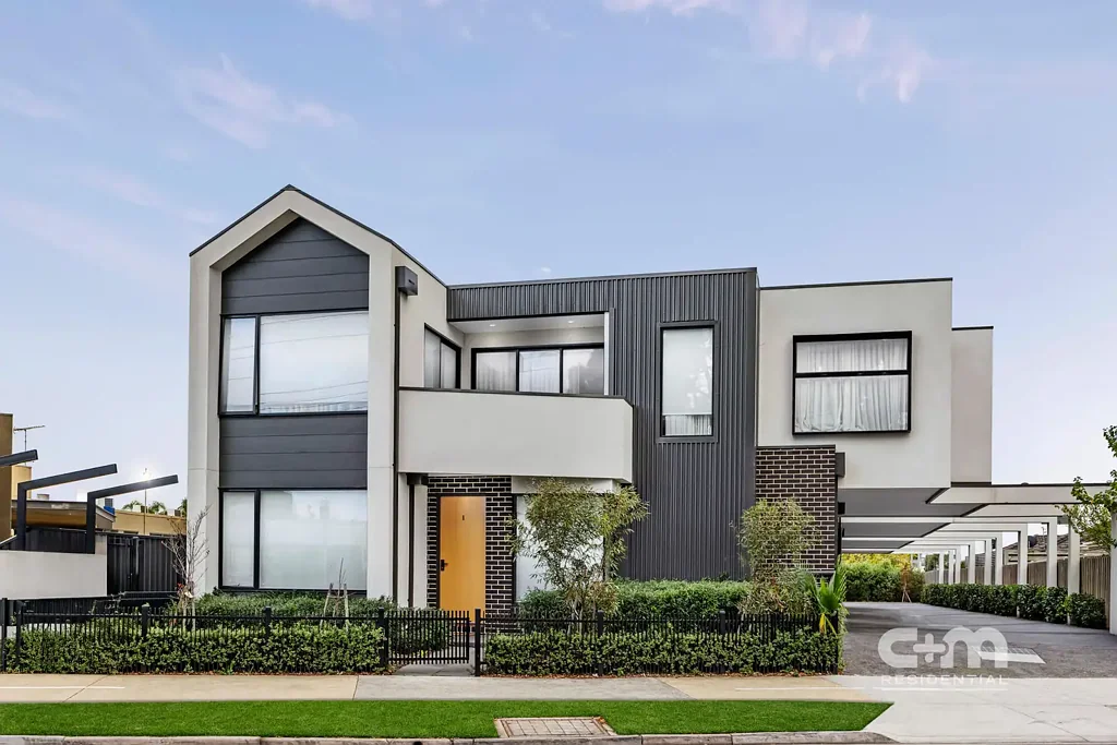 Modern low-maintenance townhouse in the heart of Glenroy