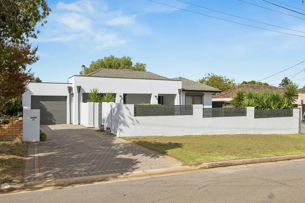 15 Barossa Avenue, Gawler East, SA 5118