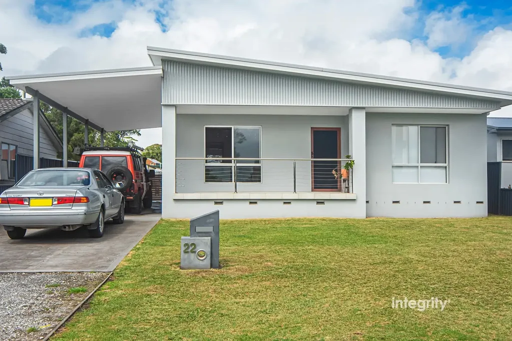 22 The Lake Circuit, Culburra Beach, NSW 2540