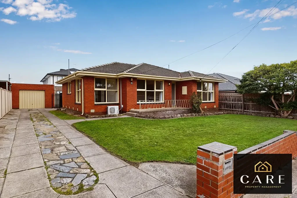 Spacious Three-Bedroom Home in the Heart of Springvale
