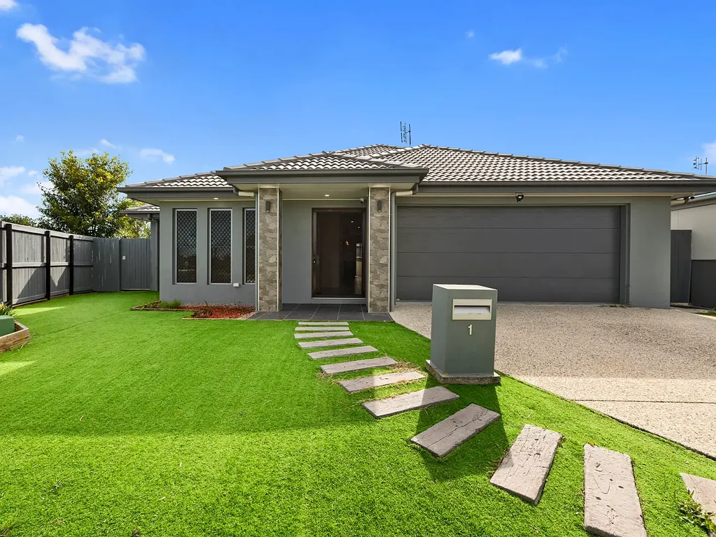 Modern Home in a Fantastic Location!