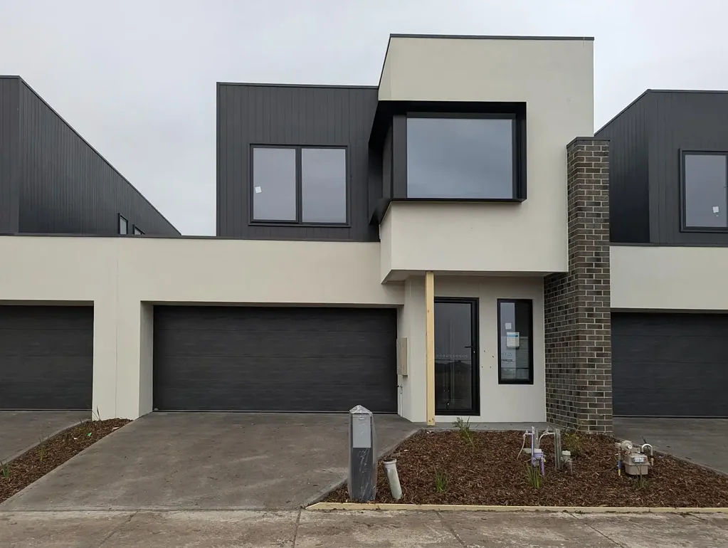 Modern Elegance Meets Effortless Family Living! APPLICATIONS