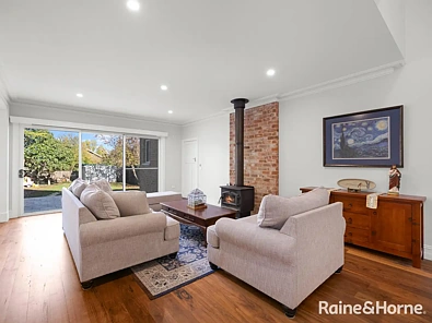 250 Peel Street, Bathurst, NSW 2795, 4 chambres, 2 salles de bain, House