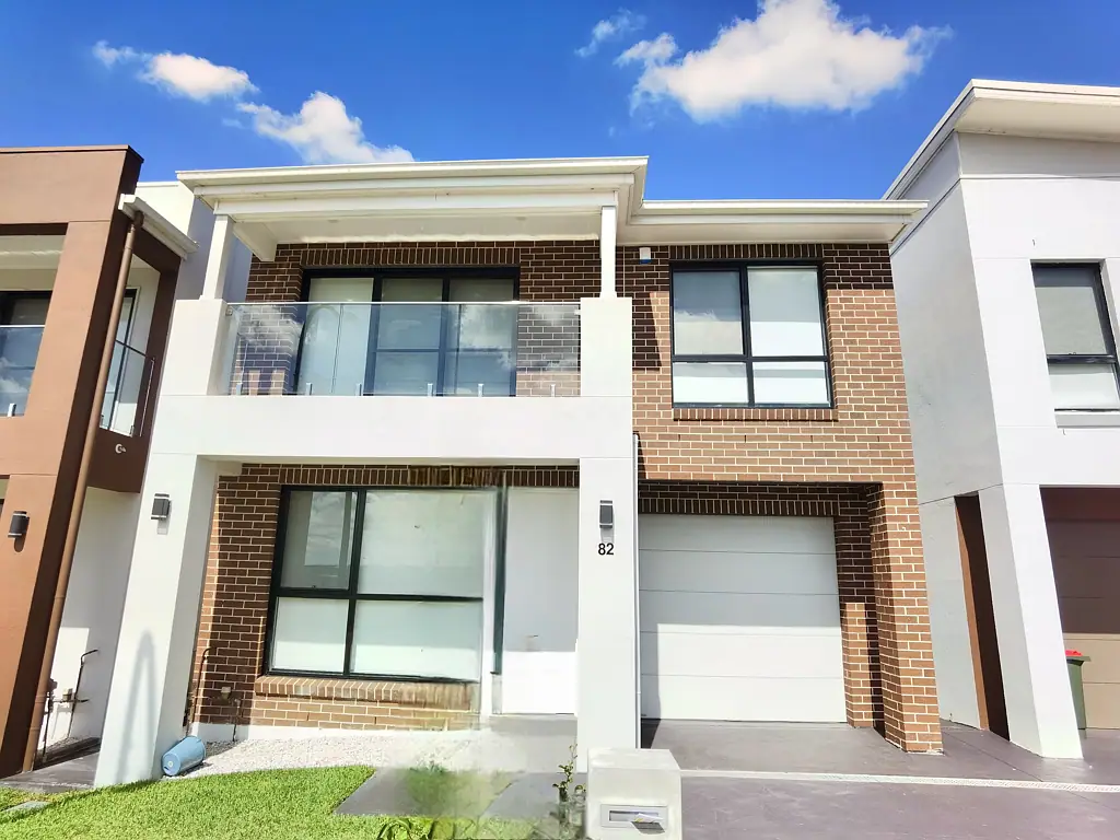 Tallawong 4ਬੈੱਡਰੂਮ Freestanding Townhouse in Tallawong