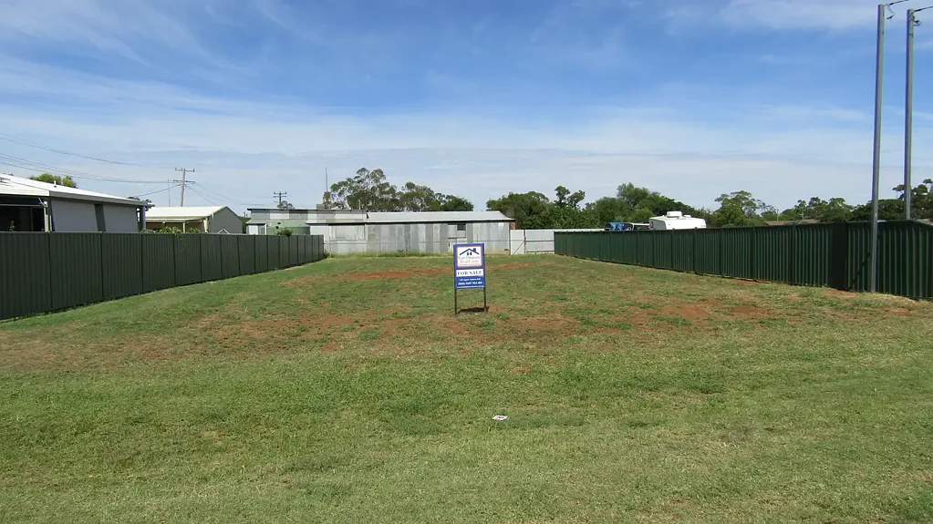 Trangie " Could This Be Your New Address! "Build Your Dream Home or Investment Here"