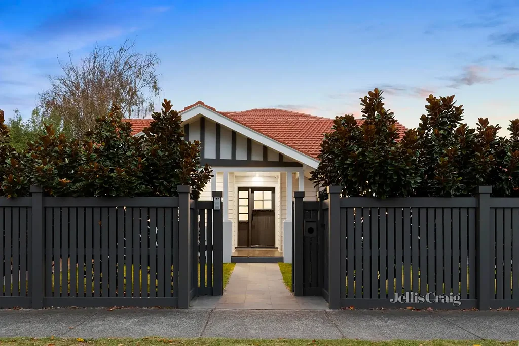 61 Ludstone Street, Hampton, VIC 3188