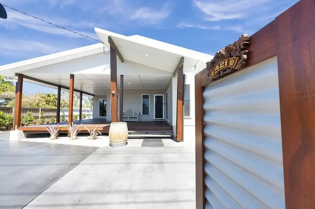 Spacious Dual Living in Convenient West Mackay Location