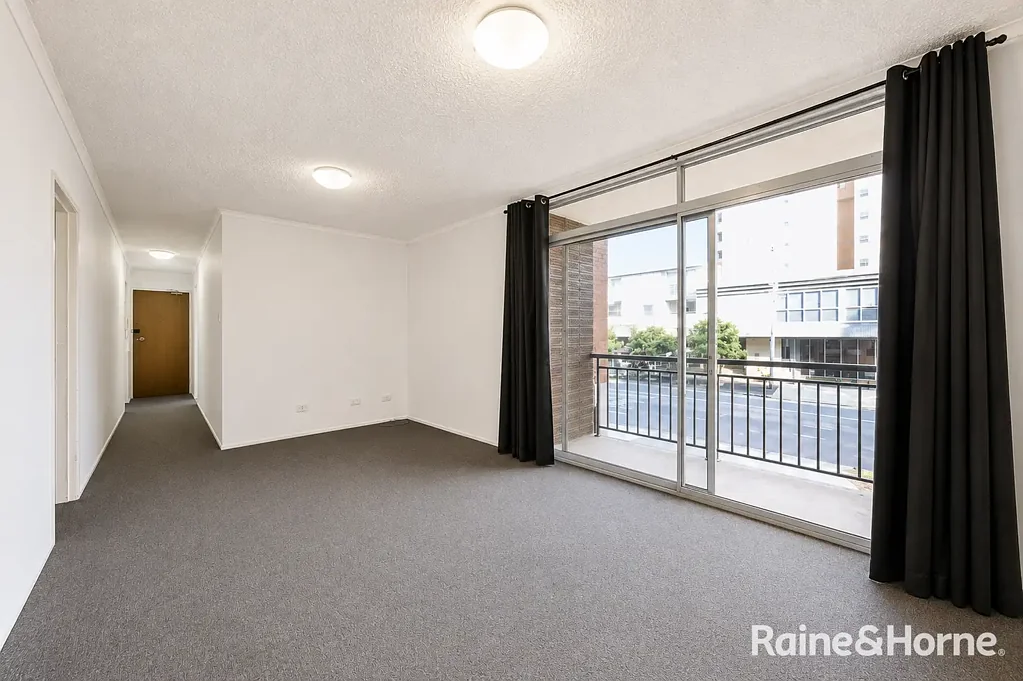 Two-Bedroom Unit - Close to UNSW!