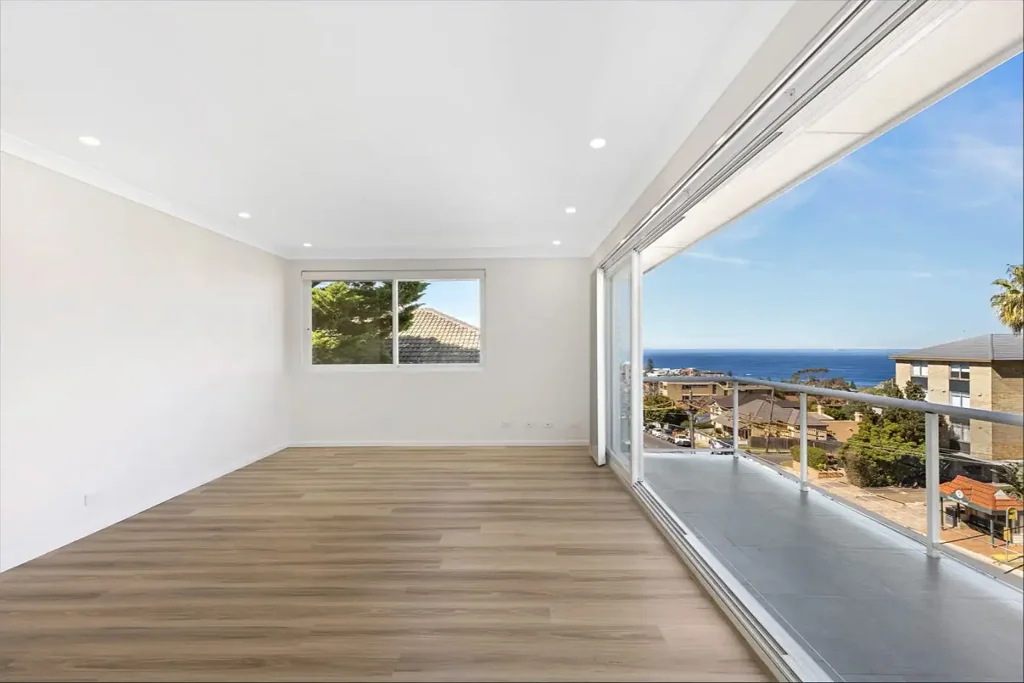 Spacious renovated apartment with ocean views