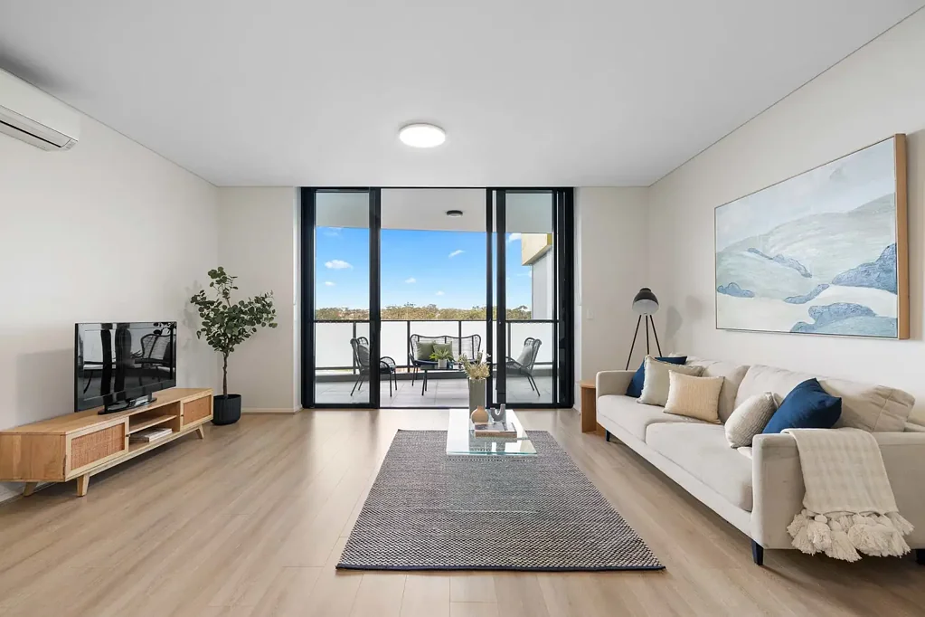 210/10 Hezlett Road, North Kellyville, NSW 2155