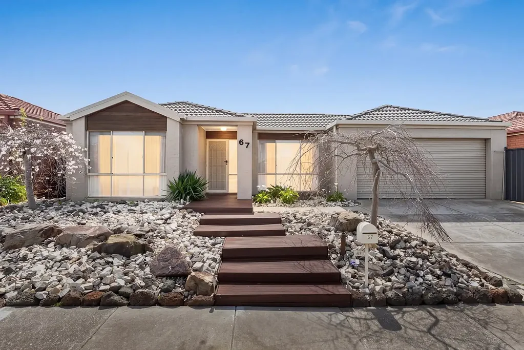Burnside 4Phòng ngủ Immaculately Presented Family Living in a Prime Burnside Location