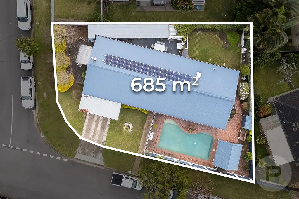 Jindalee 3ਬੈੱਡਰੂਮ SINGLE LEVEL POST-WAR FAMILY HOME WITH POOL