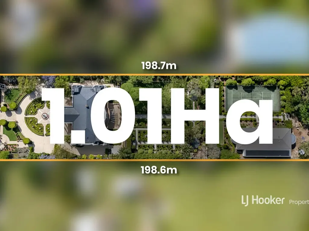 Robertson 7 Bedroom Palatial Opulence: A Masterpiece of Grandeur in Robertson