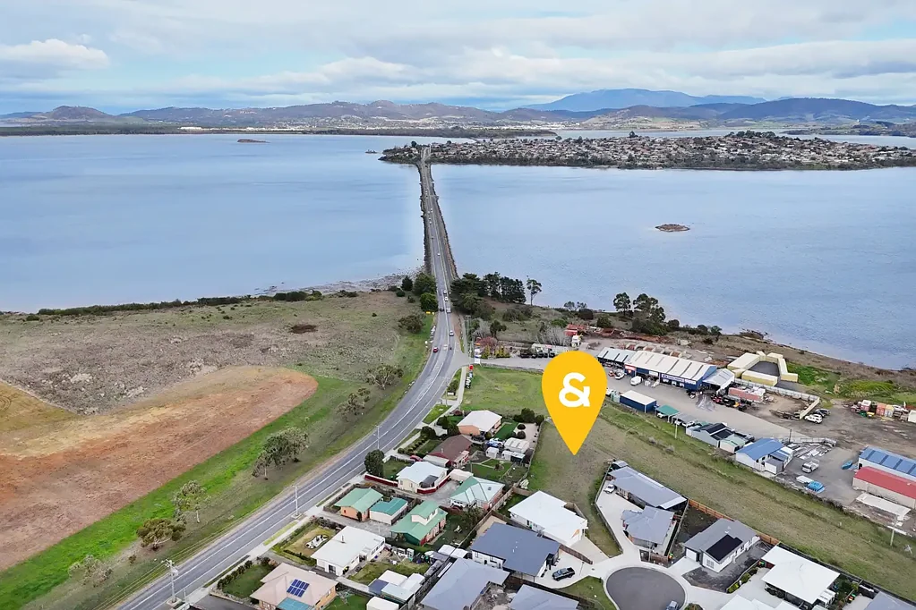 Sorell Prime Position, Outstanding Opportunity - Approved for 3 Units
