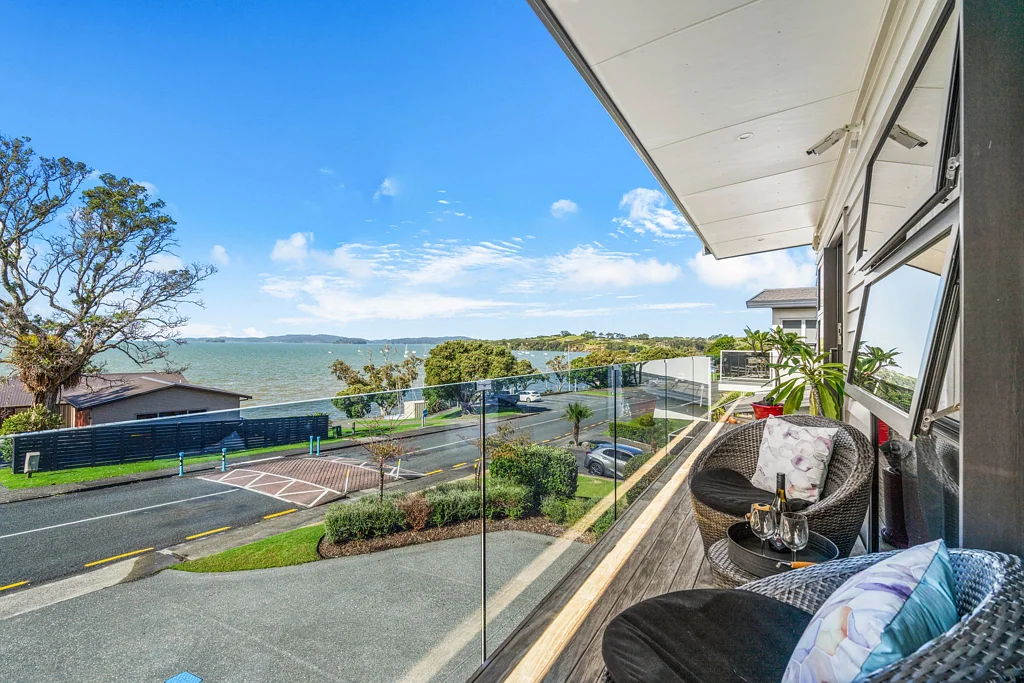 33 Gordon Craig Place, Algies Bay, Rodney, Auckland
