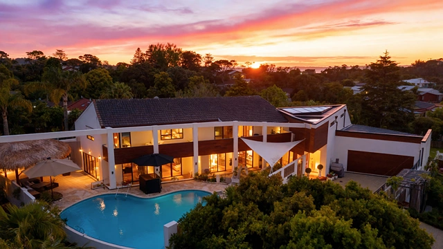 3 Holyoake Place, Chatswood, North Shore City