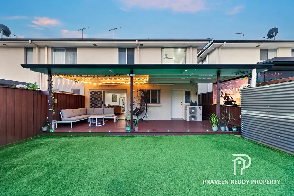 Schofields 3 Bedroom NORTH Facing No STRATA Torren's Title Home ,Walk To Galungara School ,Schofields Station & Easy Commute To Metro !!