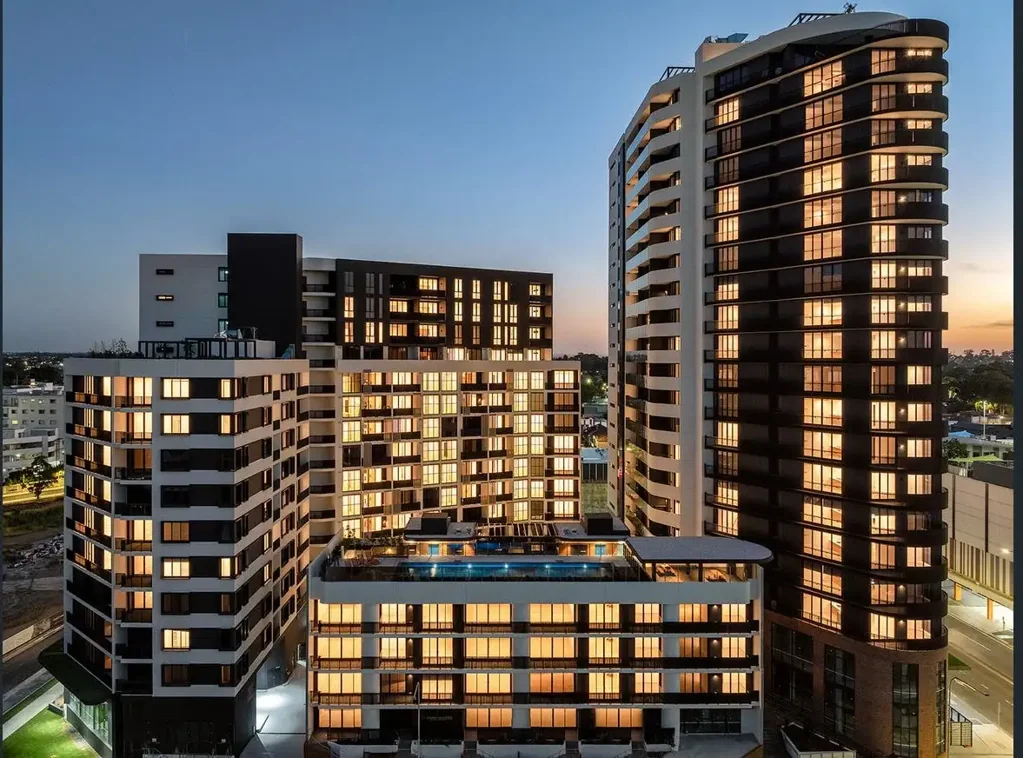 Near New Luxury Apartment At The Prime Location
