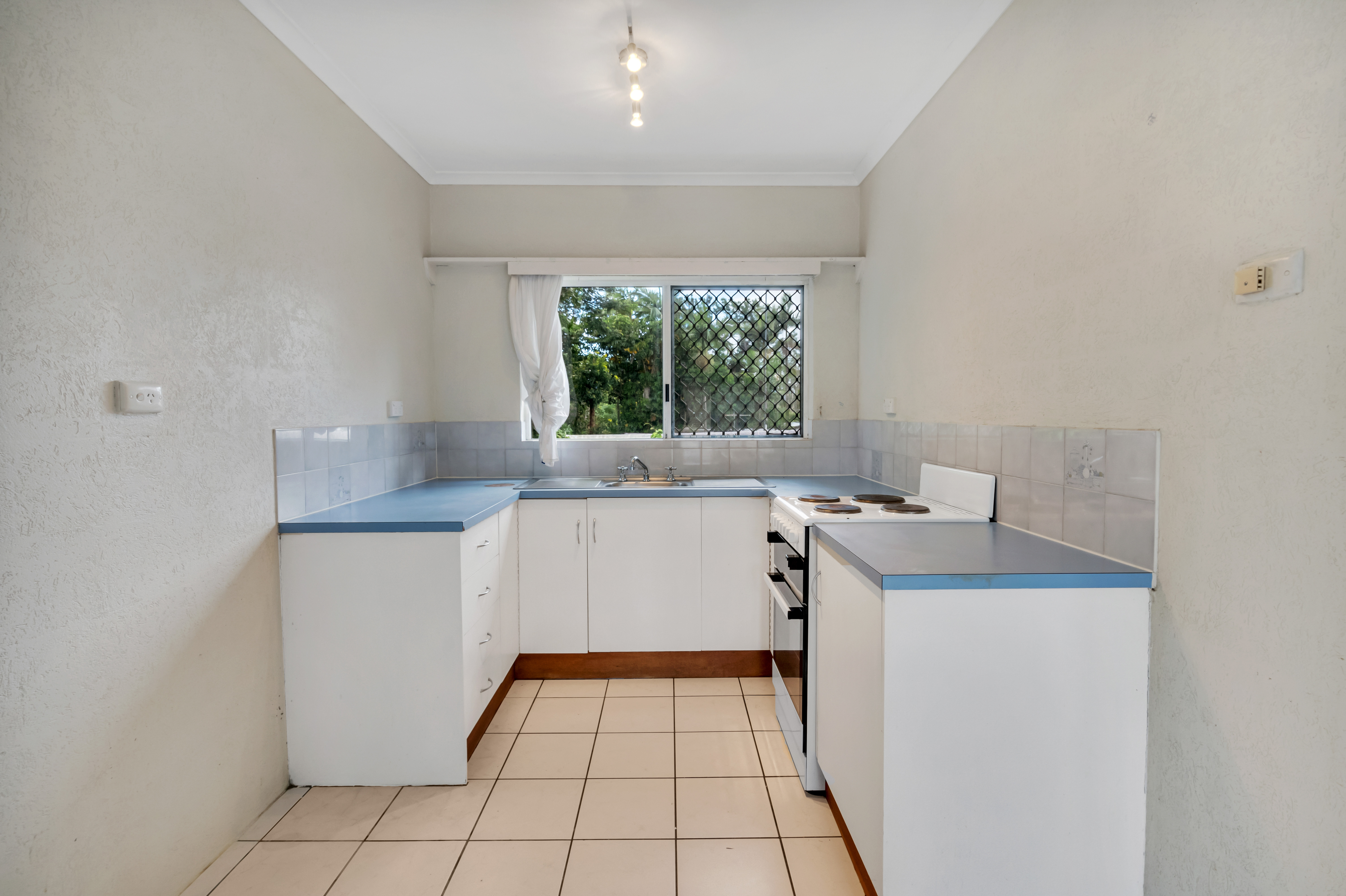 MANGO COURT UNIT 30 52 PEASE ST, MANOORA QLD 4870, 0 habitaciones, 0 baños, Unit