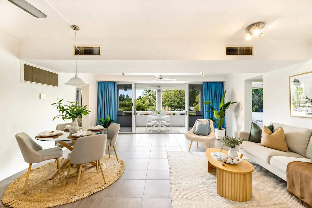 Cairns North 2 Bedroom EXCEPTIONAL ADDRESS, EXQUISITE FLOOR PLAN, UNMATCHED LIFESTYLE