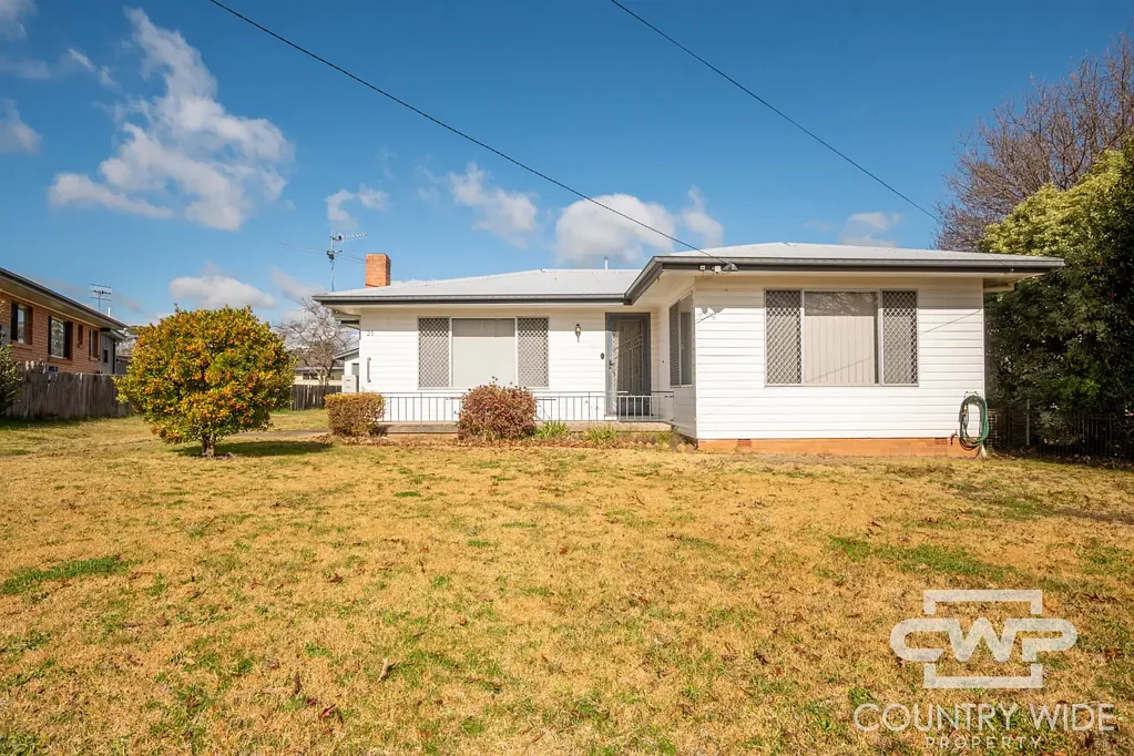 31 Cross Street, Glen Innes, NSW 2370