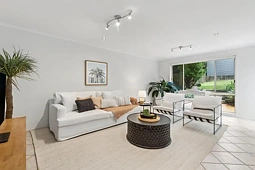 42 Neptune Road, Newport