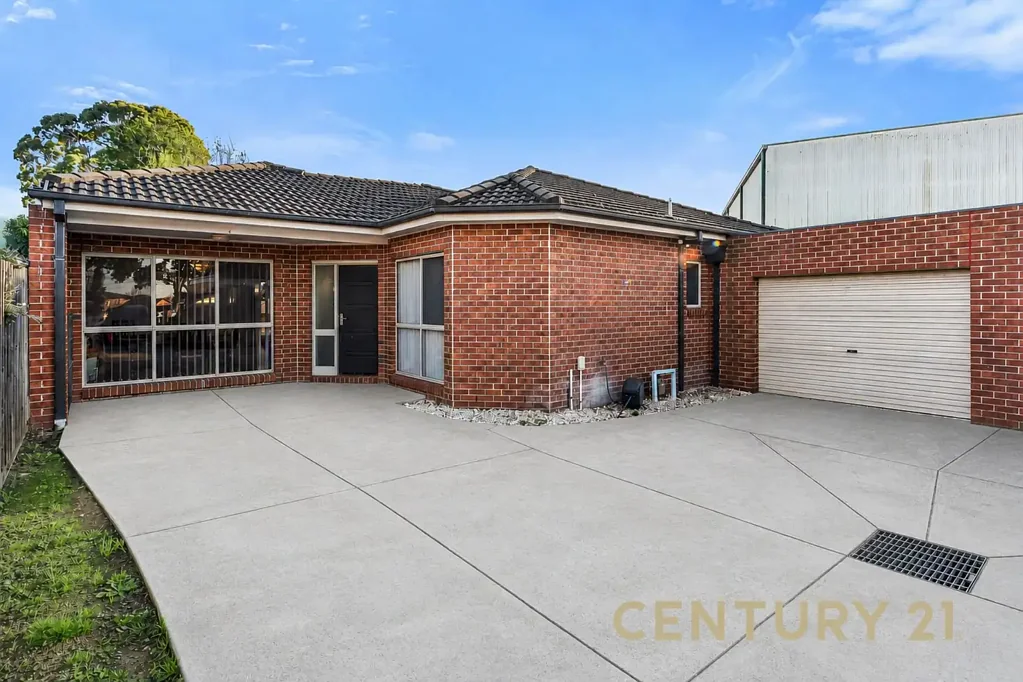 Dandenong North 3房 幽静小巷中的私密安全生活 Private & Secure Living in a Quiet Court Location