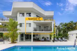 10/14-16 Davidson Street (MARINA TERRACES), Port Douglas